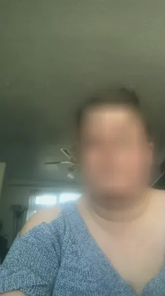 Isabel, 28 años