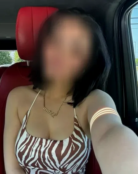 Yasmina, 27 años